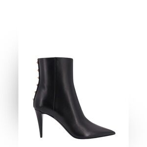 Valentino
Valentino Garavani Rockstud Pointed Toe Heeled Boots